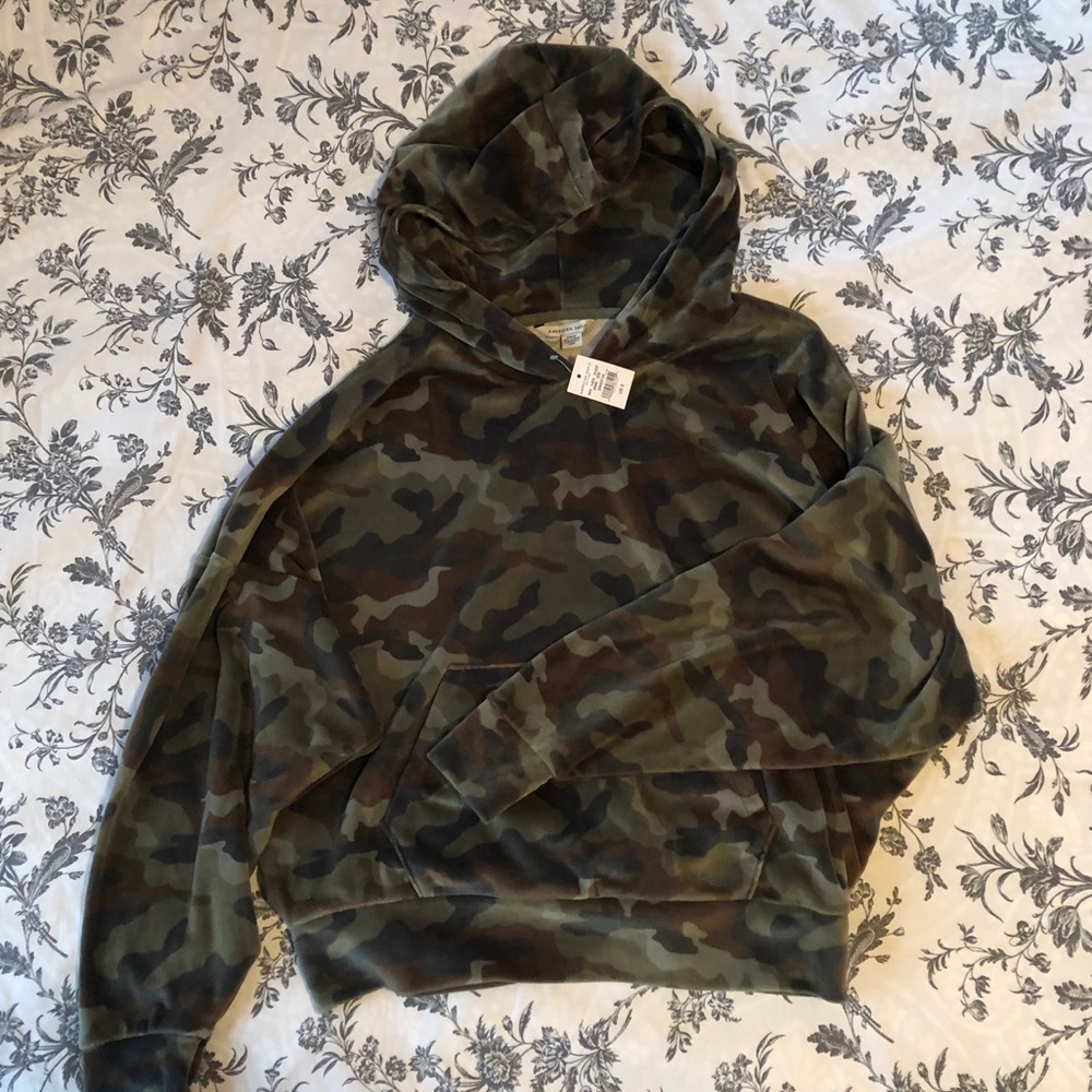 American Eagle velvet hoodie